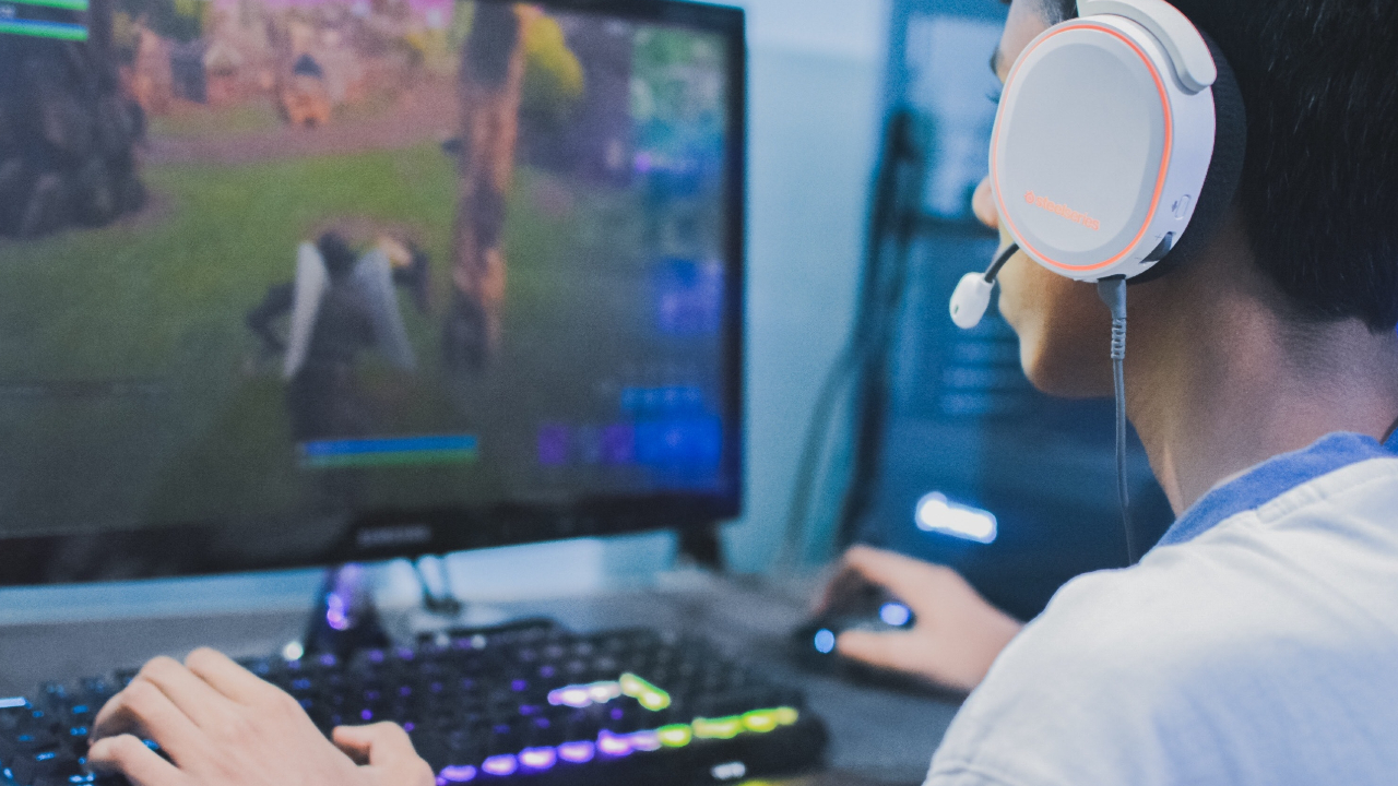 Certains joueurs gagnent leurs vies en jouant aux jeux vidéos, ils doivent donc être confortable pendant plusieurs heures